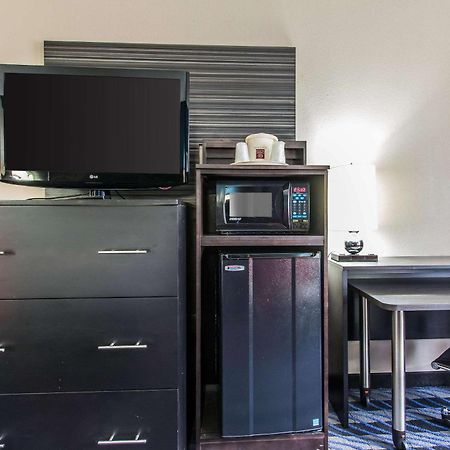 Comfort Suites Fairgrounds West Oklahoma City Buitenkant foto