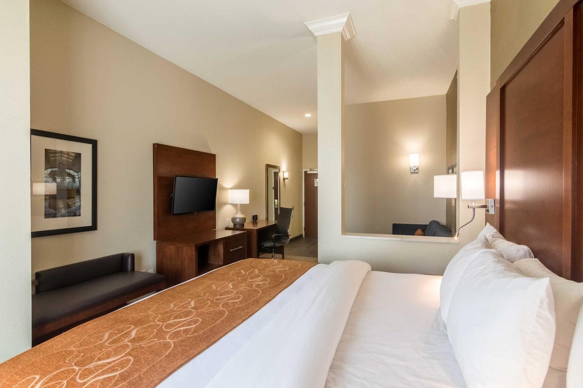 Comfort Suites Fairgrounds West Oklahoma City Buitenkant foto
