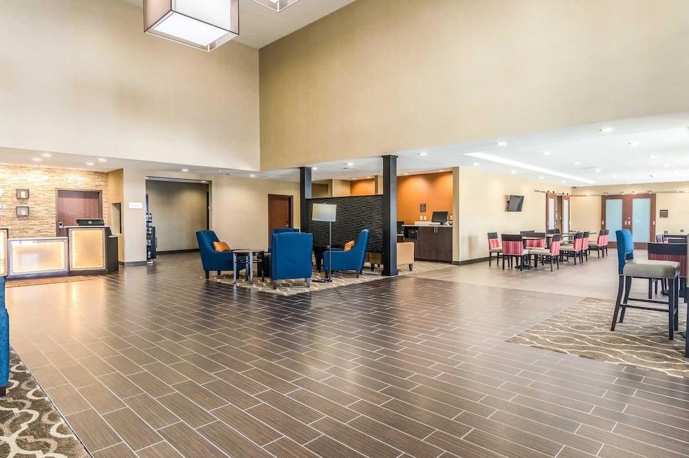 Comfort Suites Fairgrounds West Oklahoma City Buitenkant foto