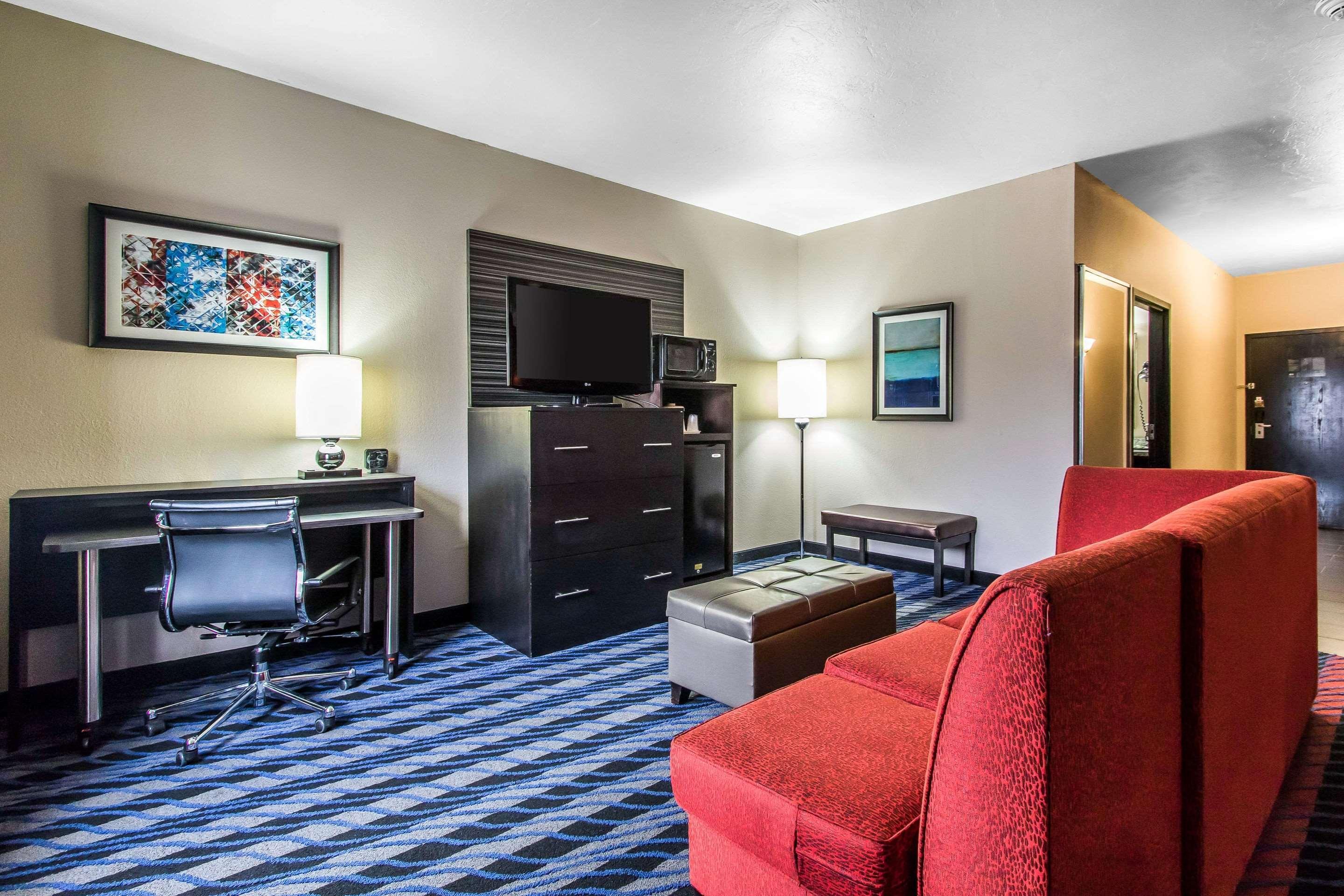 Comfort Suites Fairgrounds West Oklahoma City Buitenkant foto