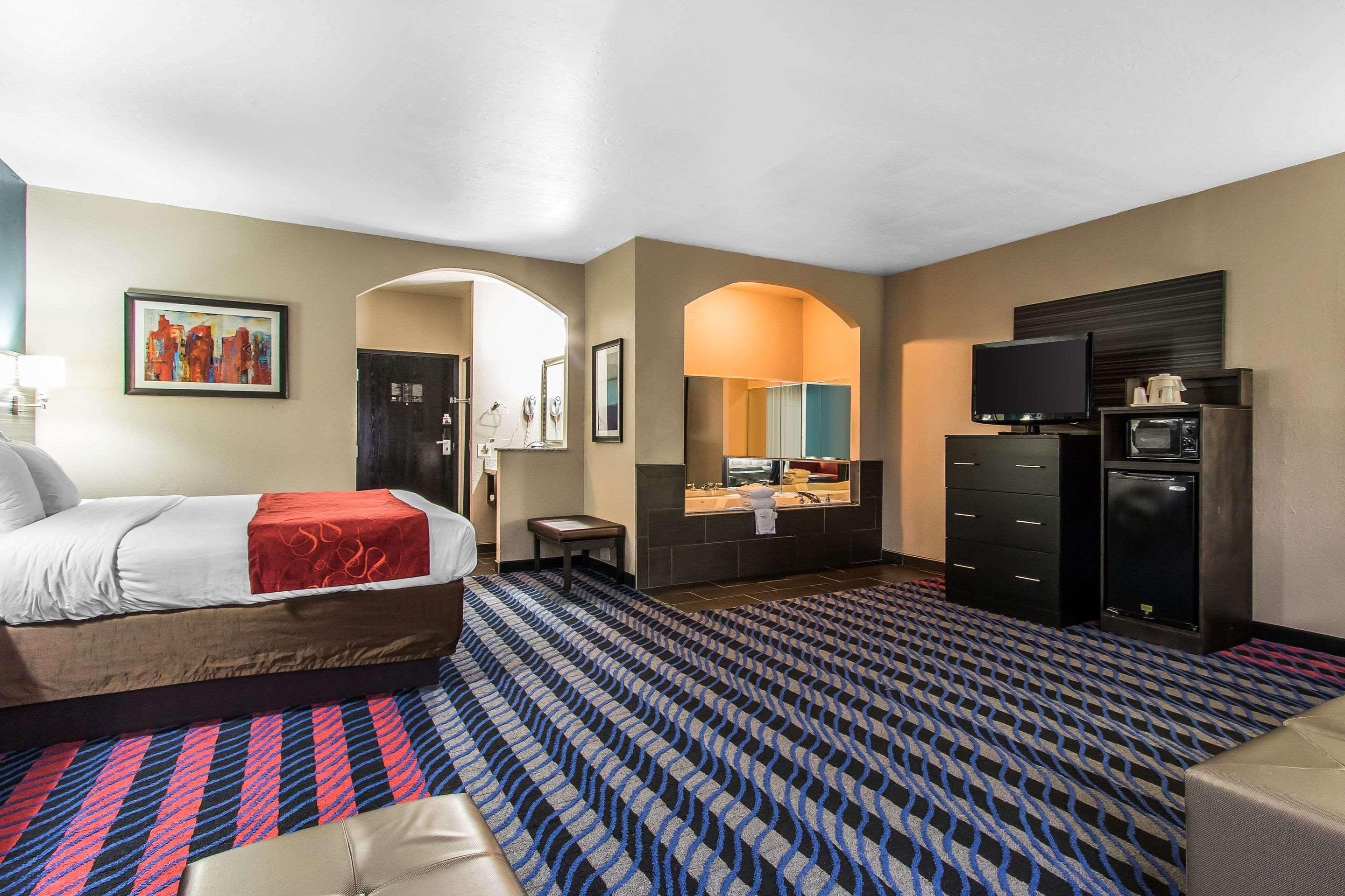 Comfort Suites Fairgrounds West Oklahoma City Buitenkant foto