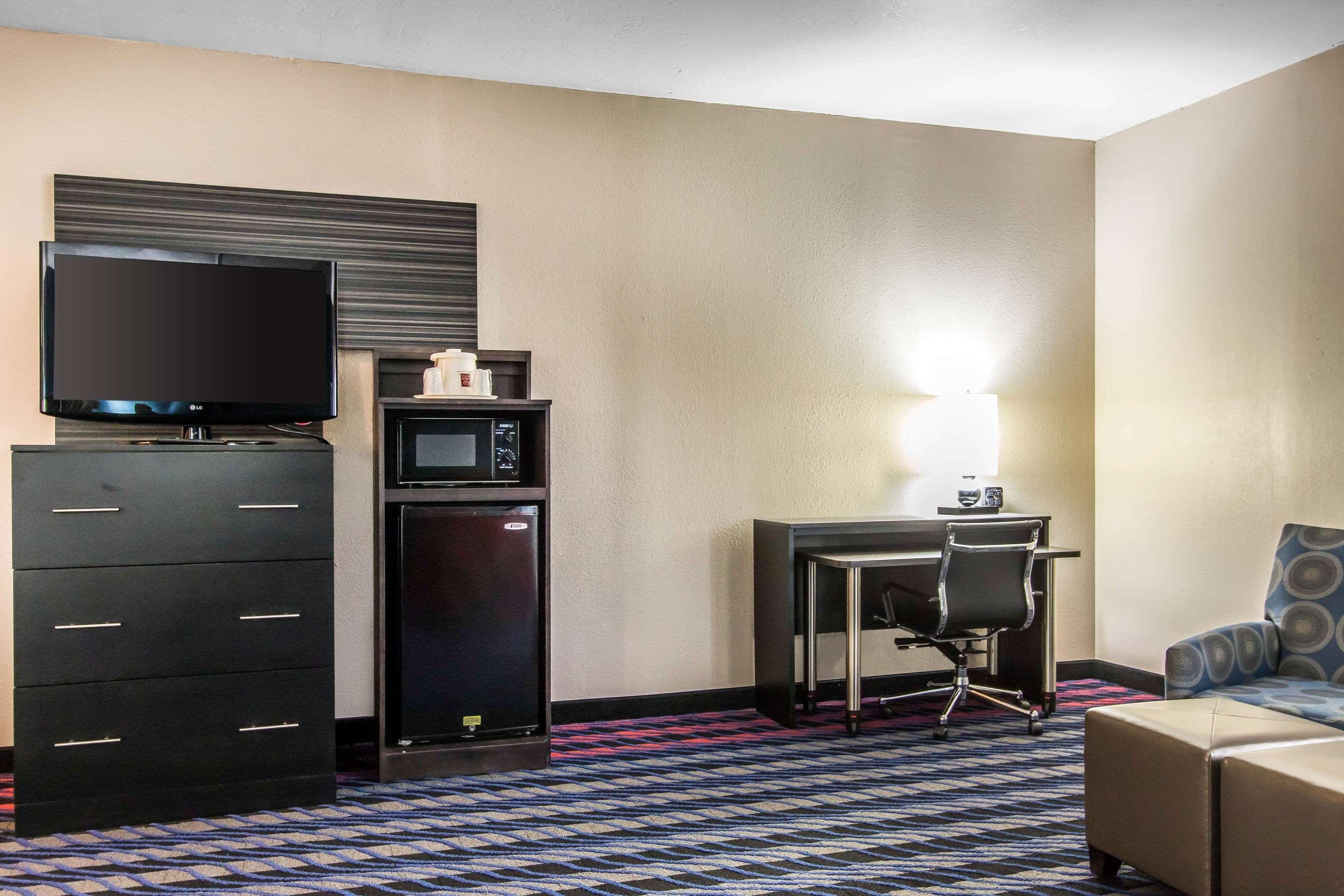 Comfort Suites Fairgrounds West Oklahoma City Buitenkant foto
