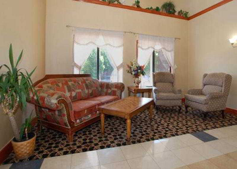 Comfort Suites Fairgrounds West Oklahoma City Buitenkant foto