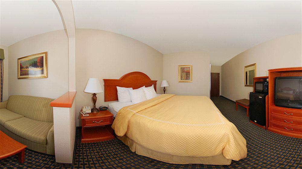 Comfort Suites Fairgrounds West Oklahoma City Buitenkant foto